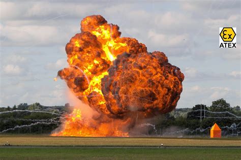 Explosiva .